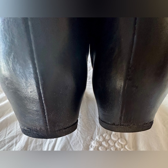 Stunning Stuart Weitzman Elf Style Black Leather Over the Knee Boots! - Picture 5 of 8